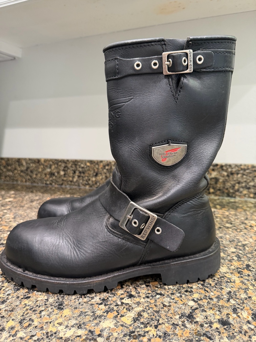 Red Wing Shoes Black Leather Engineer Boots with Buckle Accents Mens 9D